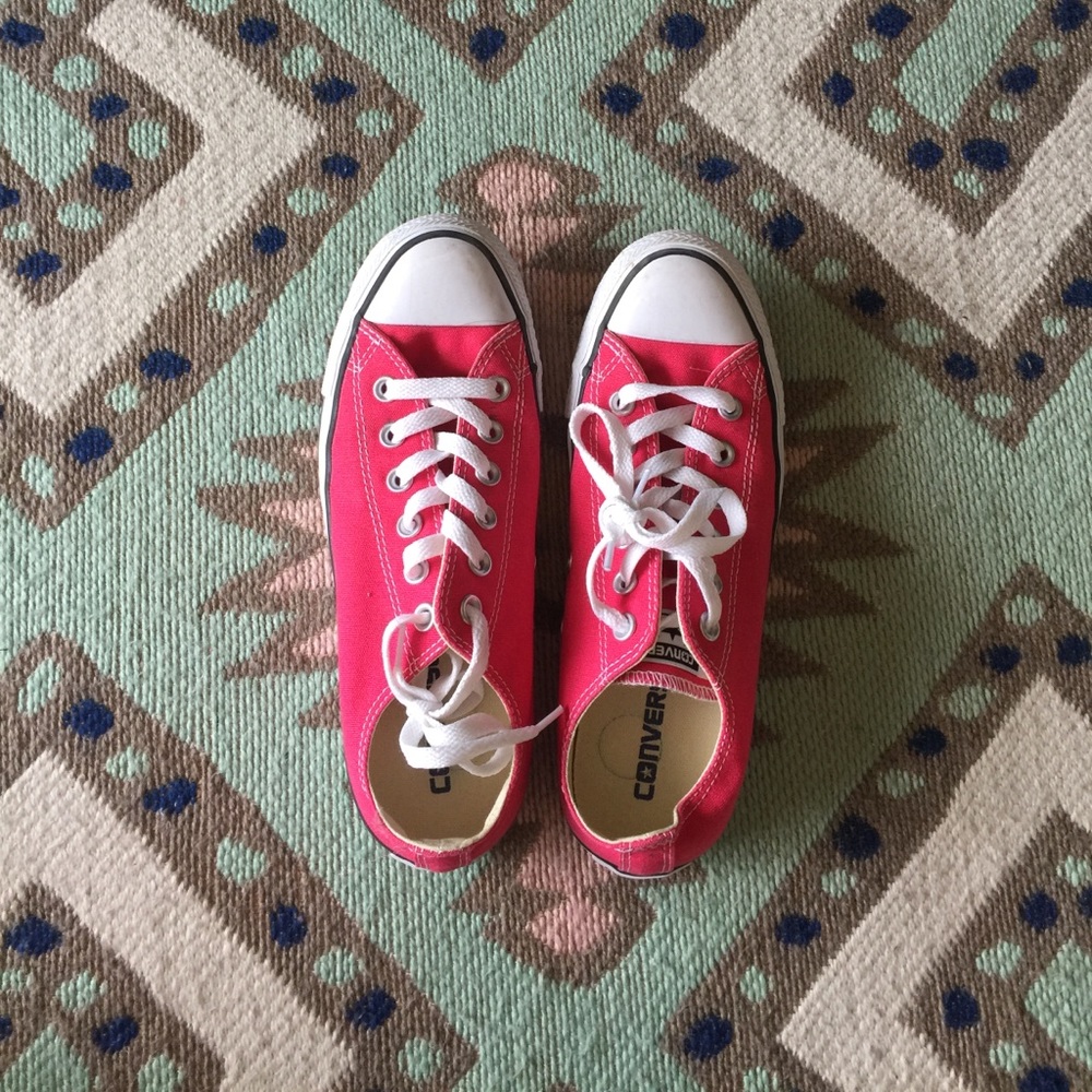 OFFERS WELCOME - Hot Pink Converse, Offers welcome